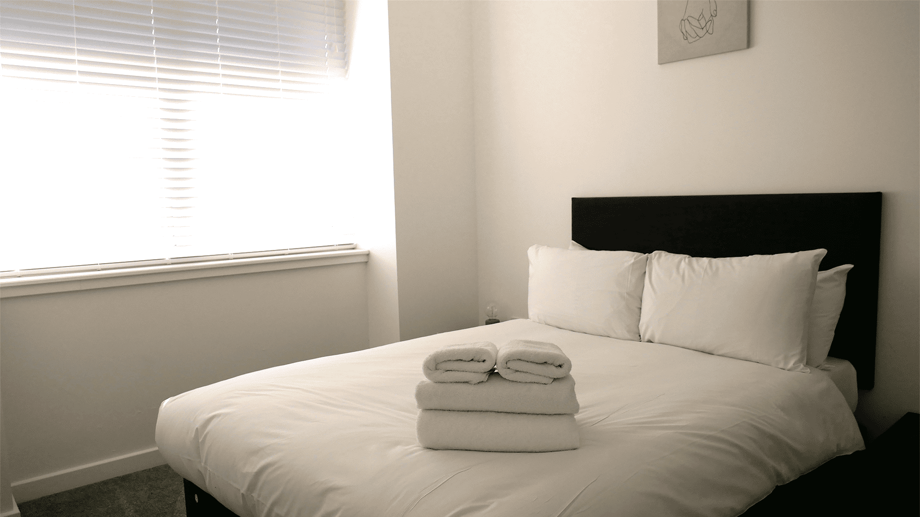 Ascot House bedroom
